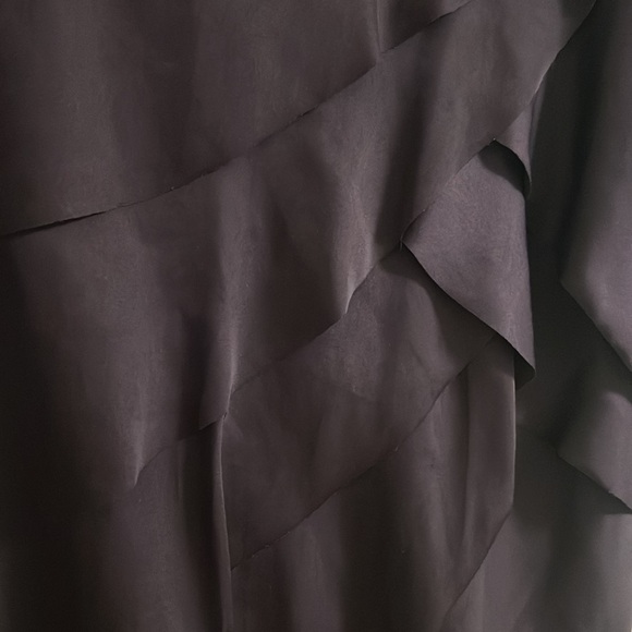 Ann Taylor sleeveless shell. Deep purple. Size Small. Cotton body w/ poly trim. - Picture 3 of 3